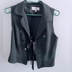 Cute Tie up Vest 🎀